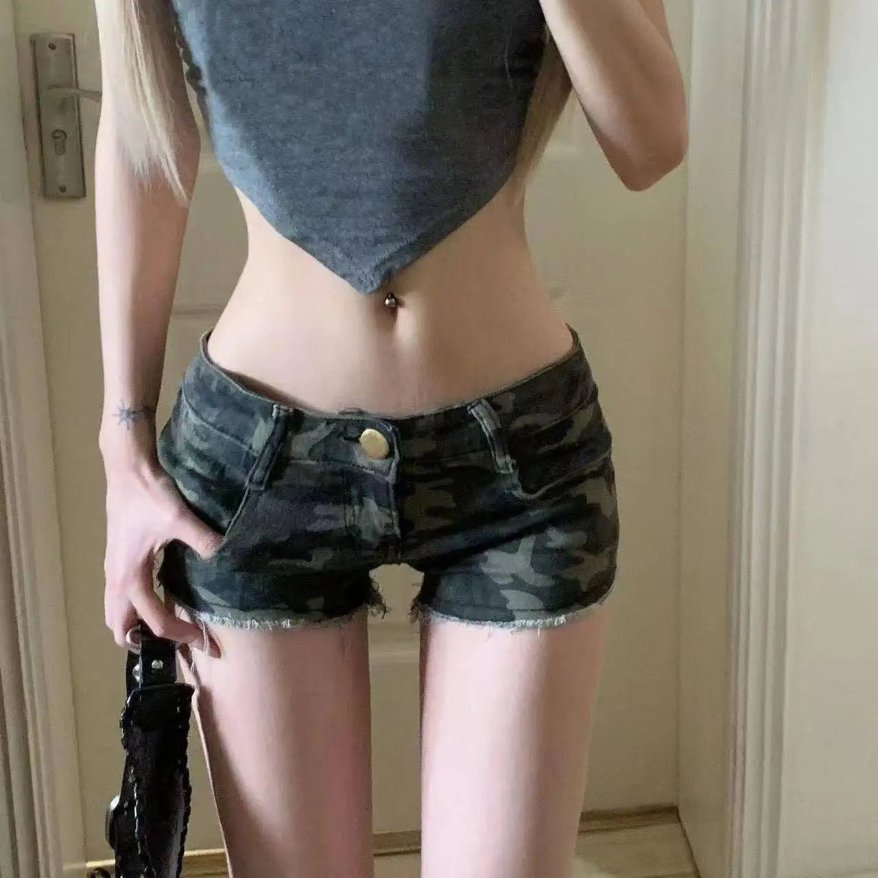 Women Streetwear Fashion 2000s Jean Shorts Denim Hot Pants