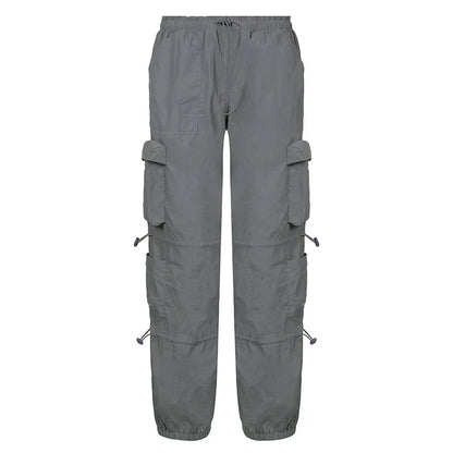 American street style design with multiple pockets