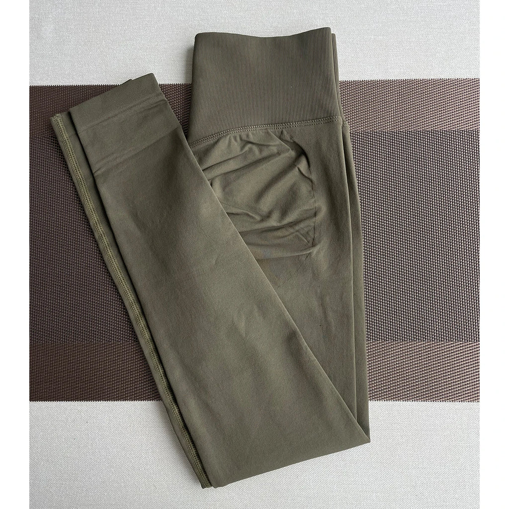 High-End Women’s Training Tights