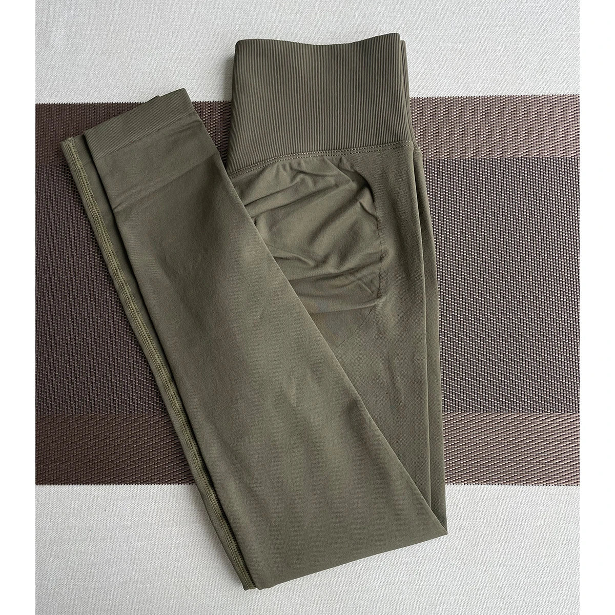 High-End Women’s Training Tights