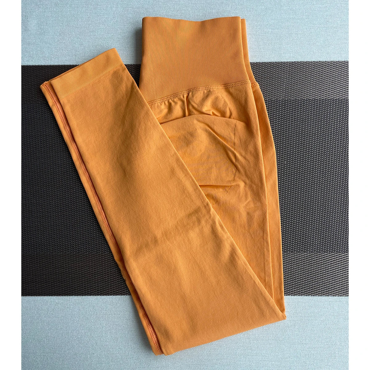 High-End Women’s Training Tights