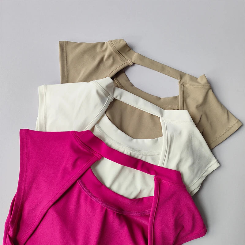 Sculpt & Slay: Backless Yoga Crop Top with Built-in Support