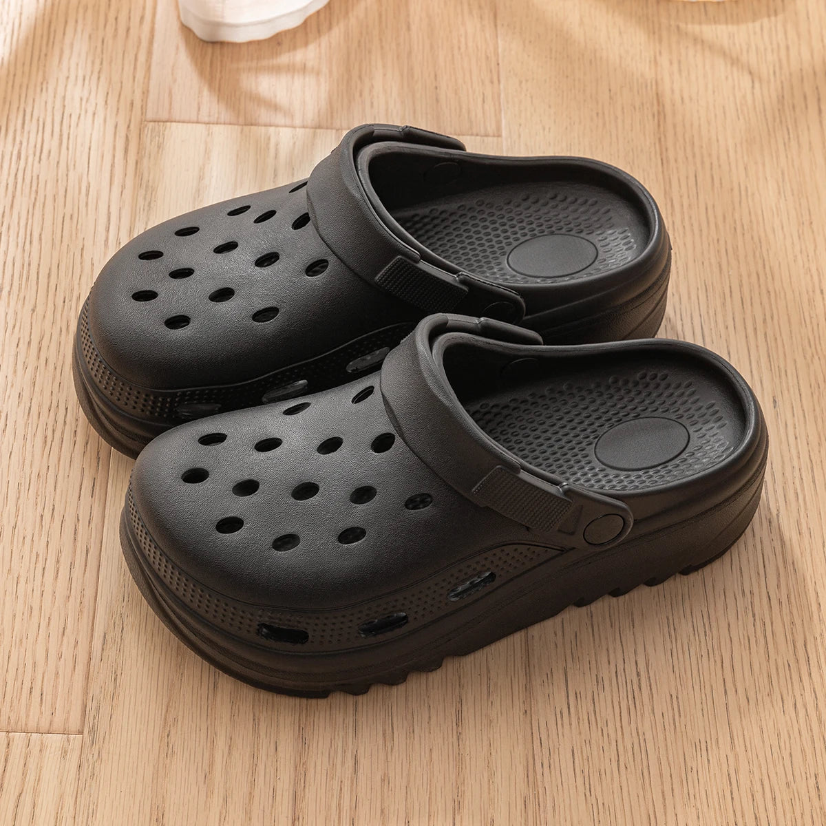 Unisex Non-Slip Outdoor Slippers